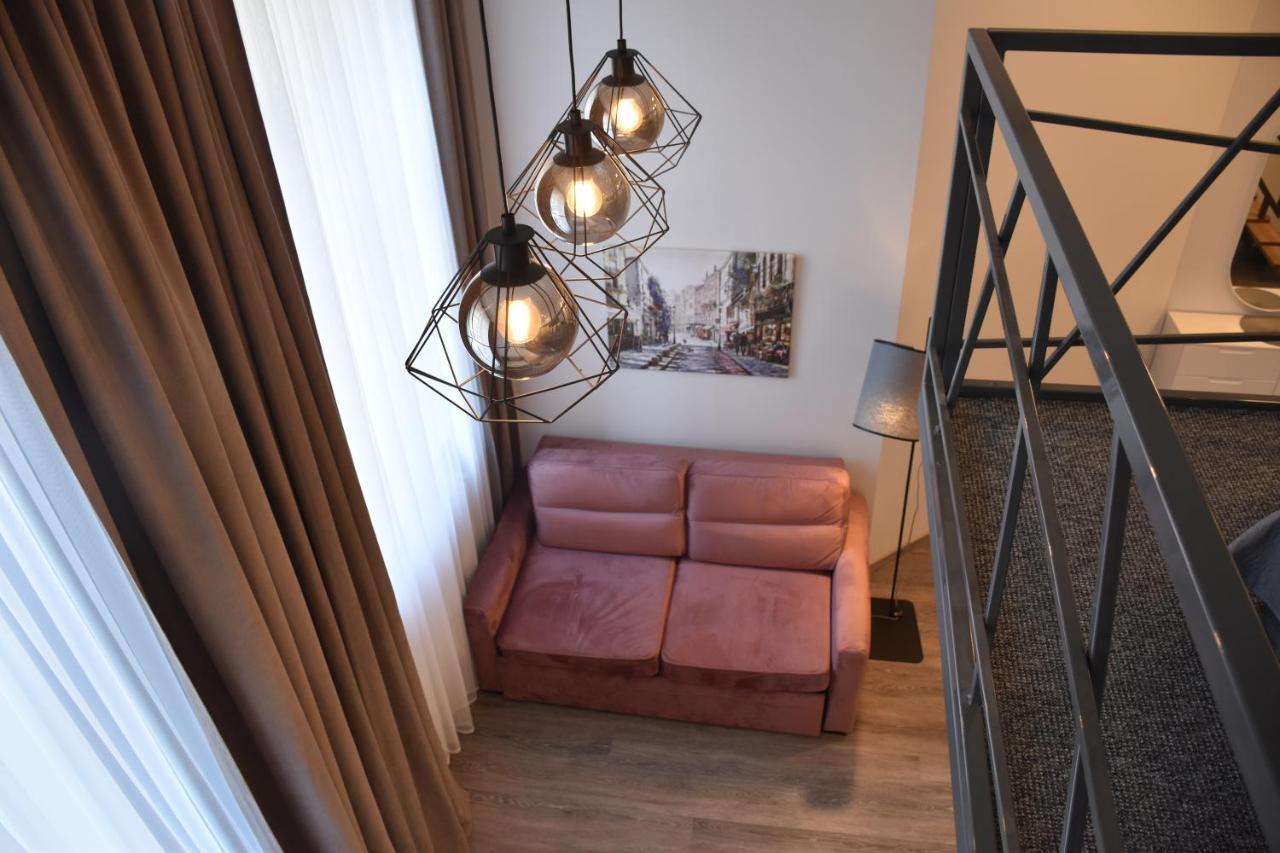 Familia Apartments Вильнюс Экстерьер фото